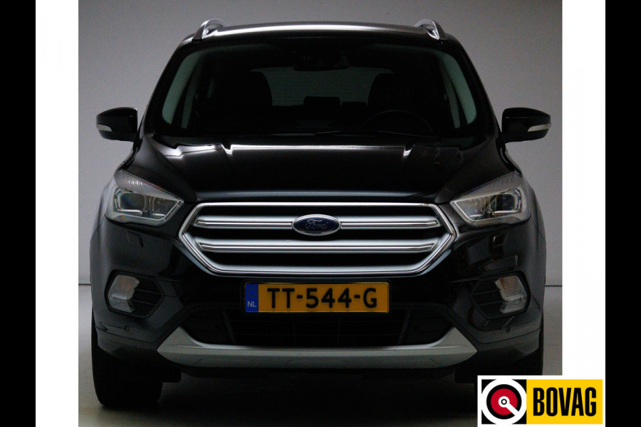 Ford Kuga 1.5 EcoBoost ST Line AWD 182 PK | Bi-xenon | Stoel- stuur- en voorruitverw. | Trekhaak | 18" lichtmetalen velgen, elektrische achterklep, PDC V + A, Camera