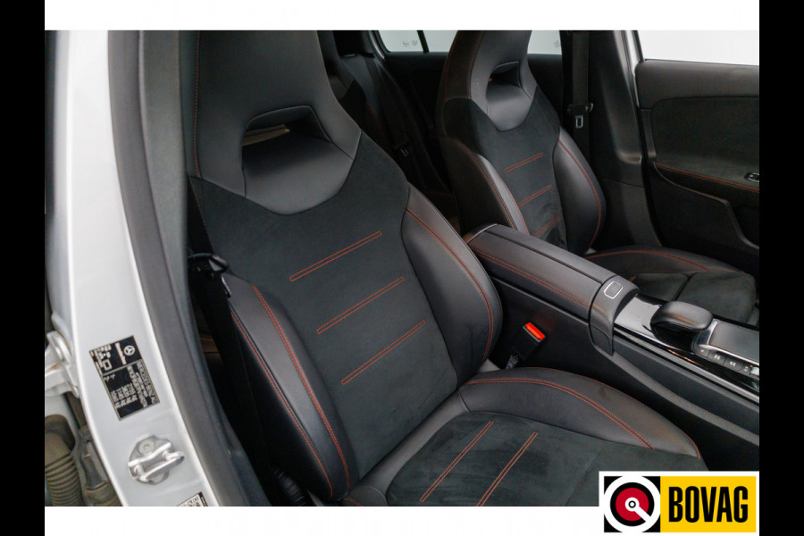 Mercedes-Benz A-Klasse 250 e AMG Line | Cruise-control | PDC V+A + Camera | Stoelverwarming Sfeerverlichting, Extra getint glas, Navigatie, Aplle Carplay/Android auto, Keyless