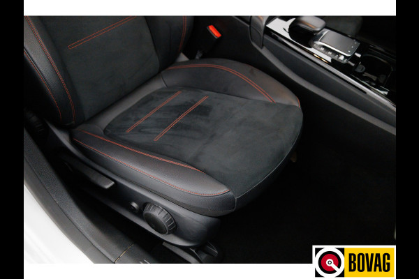 Mercedes-Benz A-Klasse 250 e AMG Line | Cruise-control | PDC V+A + Camera | Stoelverwarming Sfeerverlichting, Extra getint glas, Navigatie, Aplle Carplay/Android auto, Keyless