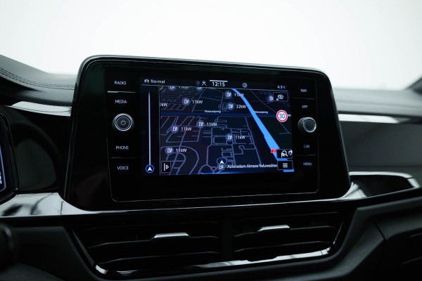 Volkswagen T-Roc 1.5 TSI R-Line Business |Pano|3xR-Line|IQ|VOLL|