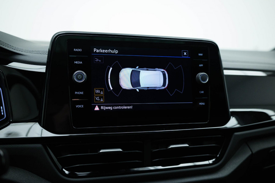 Volkswagen T-Roc 1.5 TSI R-Line Business |Pano|3xR-Line|IQ|VOLL|