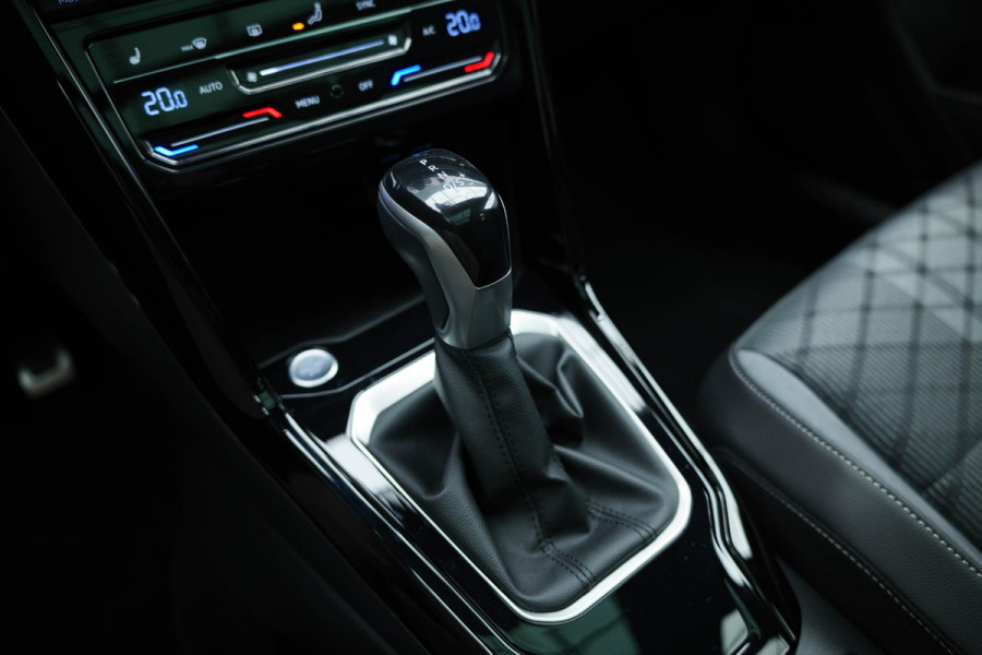 Volkswagen T-Roc 1.5 TSI R-Line Business |Pano|3xR-Line|IQ|VOLL|