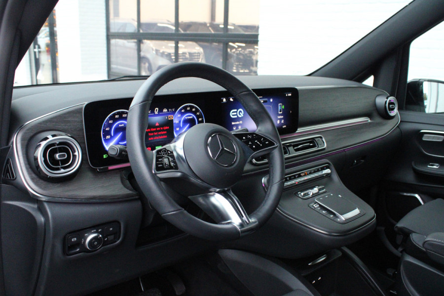 Mercedes-Benz Eqv 300 L2 / AMG / bj2025 / 7-Pers / Luchtvering / Panorama / Burmester / Vol Opties / NIEUWSTAAT