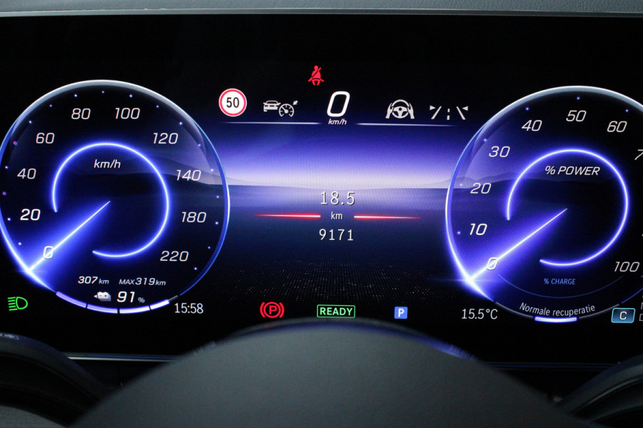 Mercedes-Benz Eqv 300 L2 / AMG / bj2025 / 7-Pers / Luchtvering / Panorama / Burmester / Vol Opties / NIEUWSTAAT