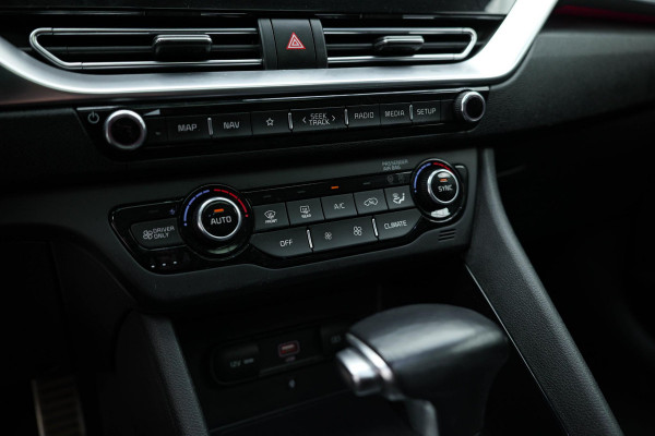 Kia Niro 1.6 GDi PHEV DynamicLine |Pano|Memory|Leder|JBL|Carplay|