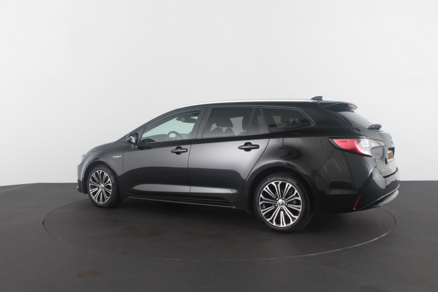 Toyota Corolla Touring Sports 1.8 Hybrid Business Plus > Camera/Adaptive cruise control/LED koplampen