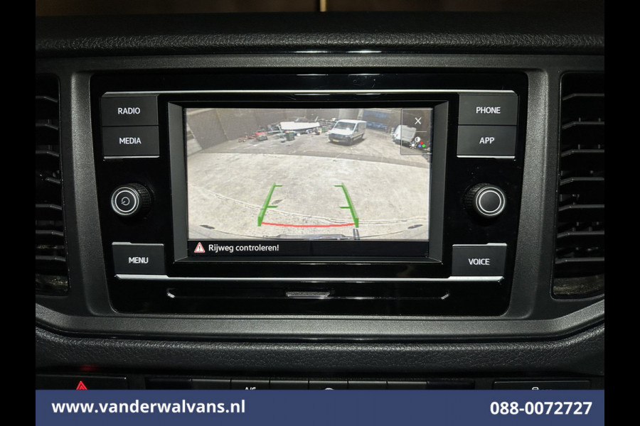 Volkswagen Crafter 2.0 TDI 141pk L3H3 L2H2 Euro6 Airco | Camera | Apple Carplay | Andoid Auto 270 Graden Achterdeuren, Bijrijdersbank, 3000kg trekvermogen