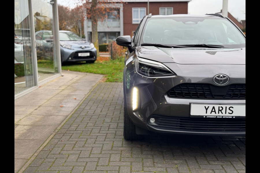 Toyota Yaris Cross 1.5 Hybrid First Edition | Eerste eigenaar, Smart connect, Keyless, 17 inch, Privacy glass, Startknop