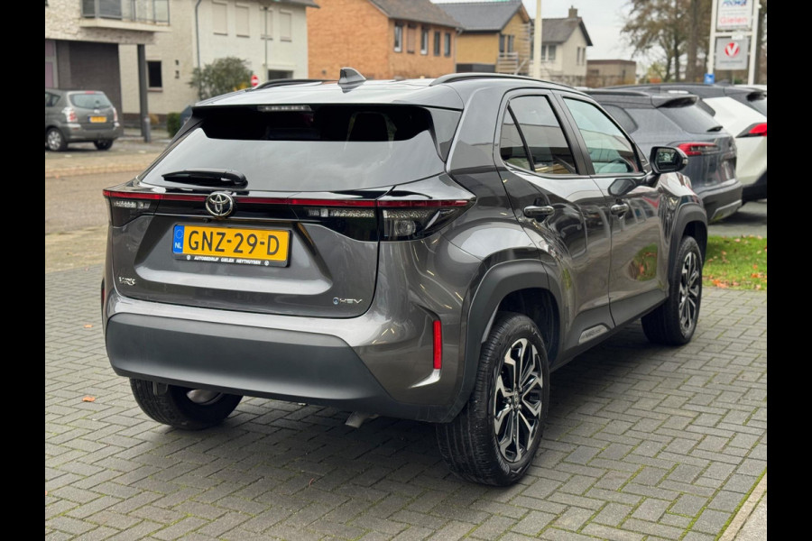 Toyota Yaris Cross 1.5 Hybrid First Edition | Eerste eigenaar, Smart connect, Keyless, 17 inch, Privacy glass, Startknop