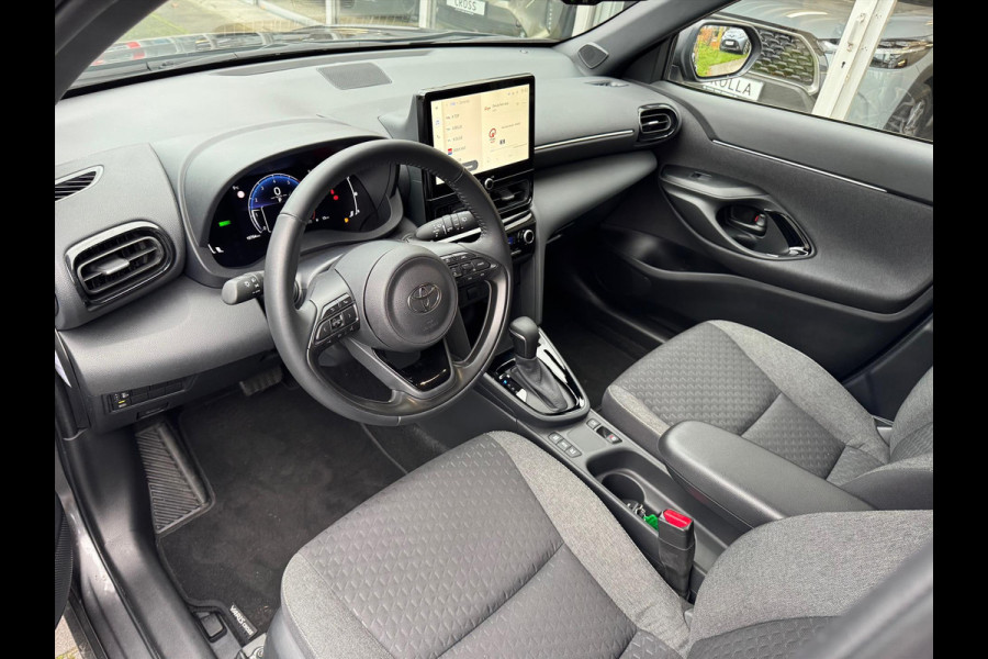 Toyota Yaris Cross 1.5 Hybrid First Edition | Eerste eigenaar, Smart connect, Keyless, 17 inch, Privacy glass, Startknop