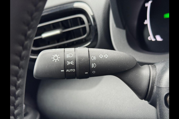 Toyota Yaris Cross 1.5 Hybrid First Edition | Eerste eigenaar, Smart connect, Keyless, 17 inch, Privacy glass, Startknop