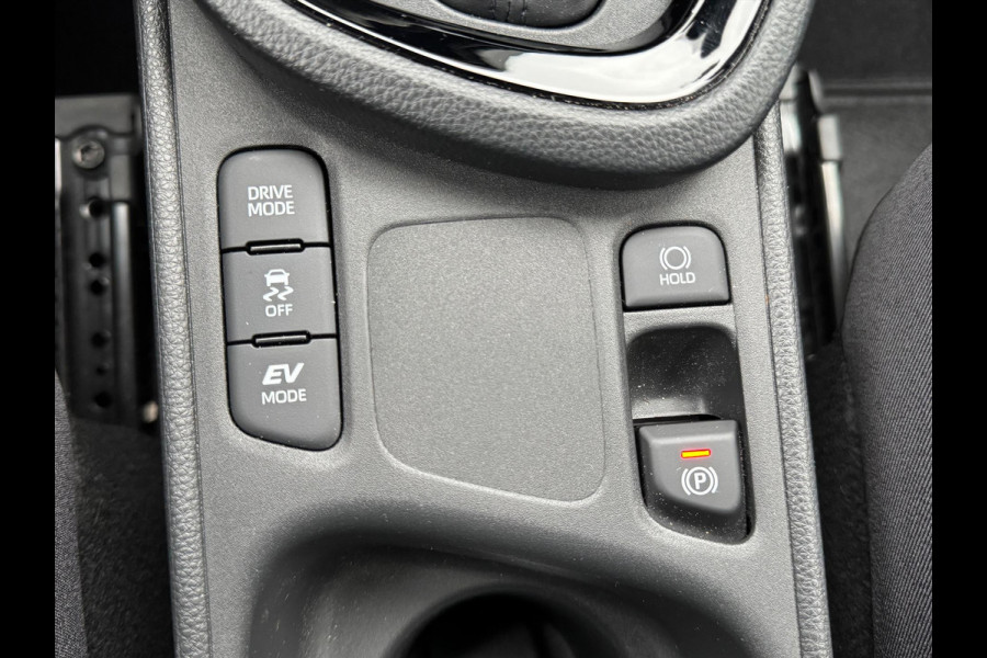 Toyota Yaris Cross 1.5 Hybrid First Edition | Eerste eigenaar, Smart connect, Keyless, 17 inch, Privacy glass, Startknop