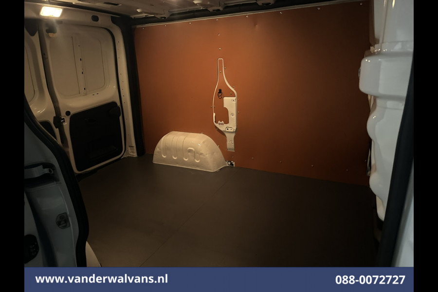 Renault Trafic 2.0 dCi 131pk L1H1 Euro6 Airco | LED | Navigatie | LM velgen | Cruisecontrol | 2500kg Trekhaak Parkeersensoren, Sidebars, Bijrijdersbank