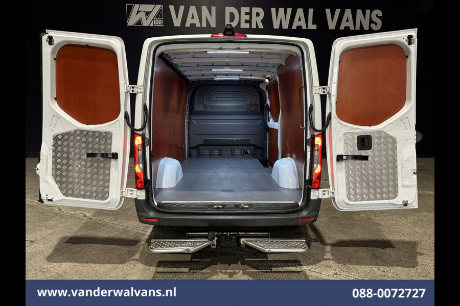 Mercedes-Benz Sprinter 316 CDI 163pk 3500kg Trekhaak L2H1 Euro6 Airco | Camera | Apple Carplay | Android Auto Cruisecontrol, Parkeersensoren