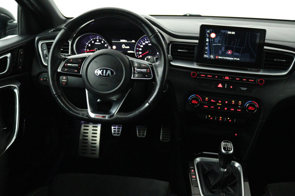 Kia ProCeed 1.4 T-GDI GT-PlusLine (PANORAMADAK, STOEL/STUUR VERWARMING, ACHTERUITRIJCAMERA, ELEKTR STOELEN, TREKHAAK)
