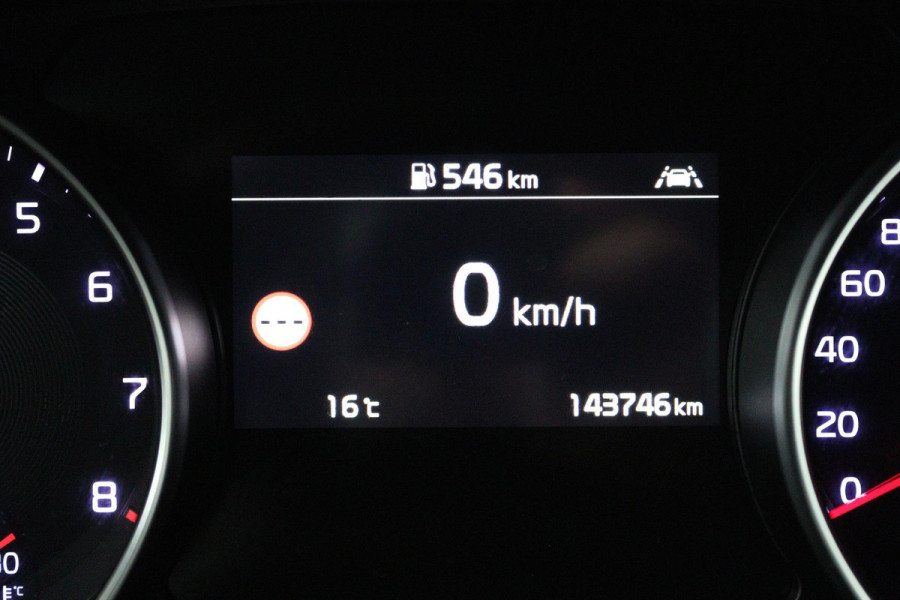 Kia ProCeed 1.4 T-GDI GT-PlusLine (PANORAMADAK, STOEL/STUUR VERWARMING, ACHTERUITRIJCAMERA, ELEKTR STOELEN, TREKHAAK)