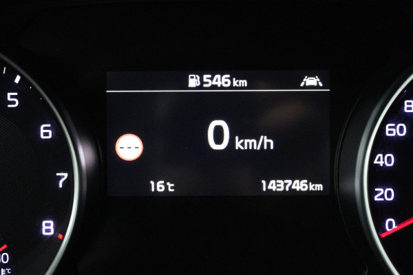 Kia ProCeed 1.4 T-GDI GT-PlusLine (PANORAMADAK, STOEL/STUUR VERWARMING, ACHTERUITRIJCAMERA, ELEKTR STOELEN, TREKHAAK)