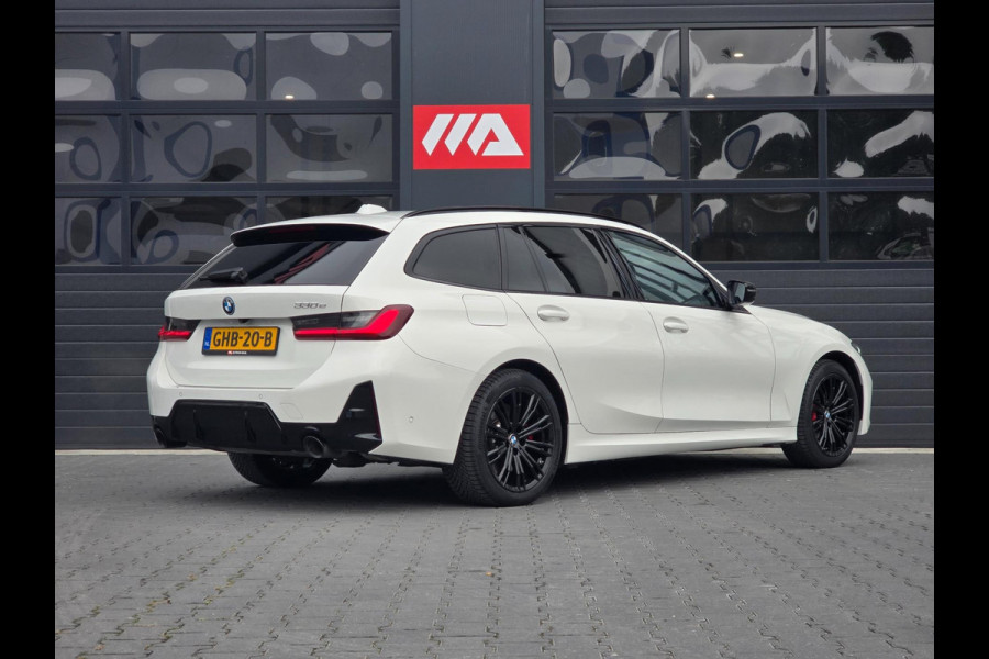 BMW 3 Serie Touring 330e M-Sport Panoramadak/Camera/Carplay/Cruise