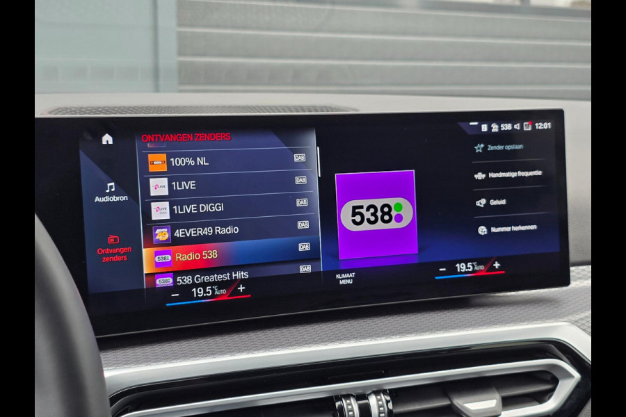 BMW 3 Serie Touring 330e M-Sport Panoramadak/Camera/Carplay/Cruise