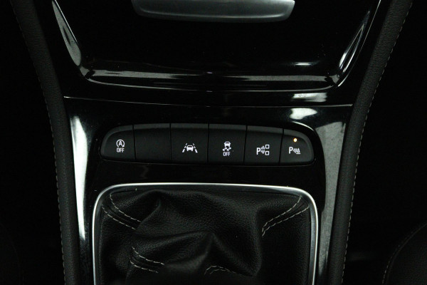 Opel Astra Sports Tourer 1.4 Business Executive (ACHTERUITRIJCAMERA, PARKEERSENSOREN, CRUISE CONTROL, NAVIGATIE)