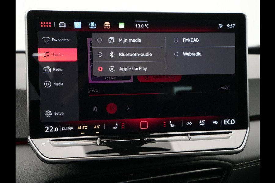 Volkswagen ID.3 Pro Business 59 kWh Navigatie Camera Stoel/Stuurverwarming Carplay Acc Pdc 243