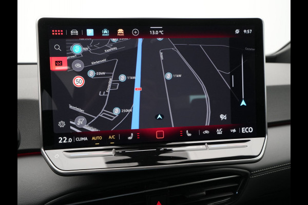 Volkswagen ID.3 Pro Business 59 kWh Navigatie Camera Stoel/Stuurverwarming Carplay Acc Pdc 243
