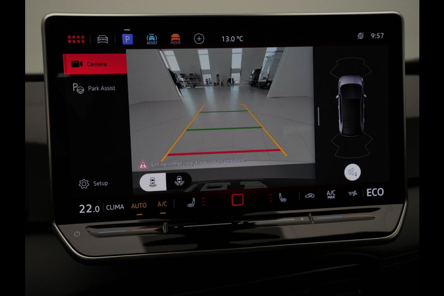 Volkswagen ID.3 Pro Business 59 kWh Navigatie Camera Stoel/Stuurverwarming Carplay Acc Pdc 243