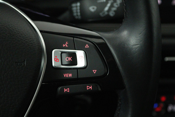 Volkswagen Polo 1.0 TSI Beats (STOELVERWARMING, NAVIGATIE, CRUISE CONTROL, PARKEERSENSOREN)