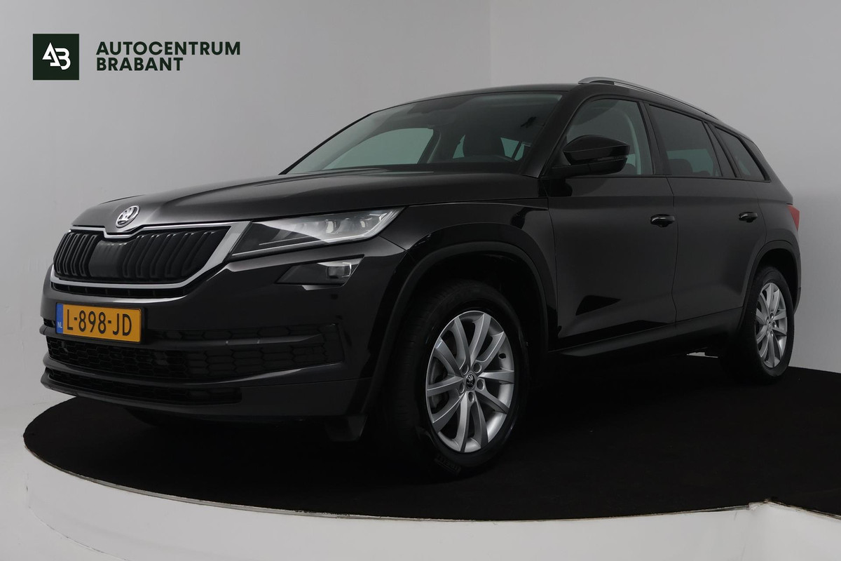Škoda Kodiaq 1.5 TSI Business Edition 7p. (TREKHAAK, NAVIGATIE, CARPLAY, ACHTERUITRIJCAMERA, PARKEERSENSOREN)