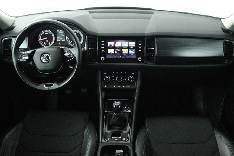 Škoda Kodiaq 1.5 TSI Business Edition 7p. (TREKHAAK, NAVIGATIE, CARPLAY, ACHTERUITRIJCAMERA, PARKEERSENSOREN)