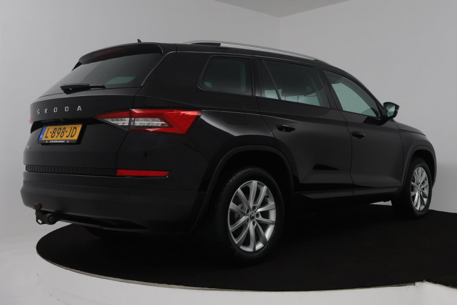 Škoda Kodiaq 1.5 TSI Business Edition 7p. (TREKHAAK, NAVIGATIE, CARPLAY, ACHTERUITRIJCAMERA, PARKEERSENSOREN)