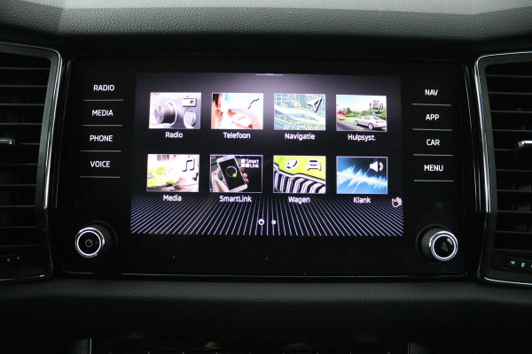 Škoda Kodiaq 1.5 TSI Business Edition 7p. (TREKHAAK, NAVIGATIE, CARPLAY, ACHTERUITRIJCAMERA, PARKEERSENSOREN)
