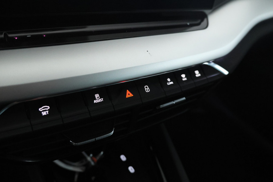 Škoda Octavia Combi 1.0 TSI Business Edition Plus Trekhaak, Digital Dash, Airco.