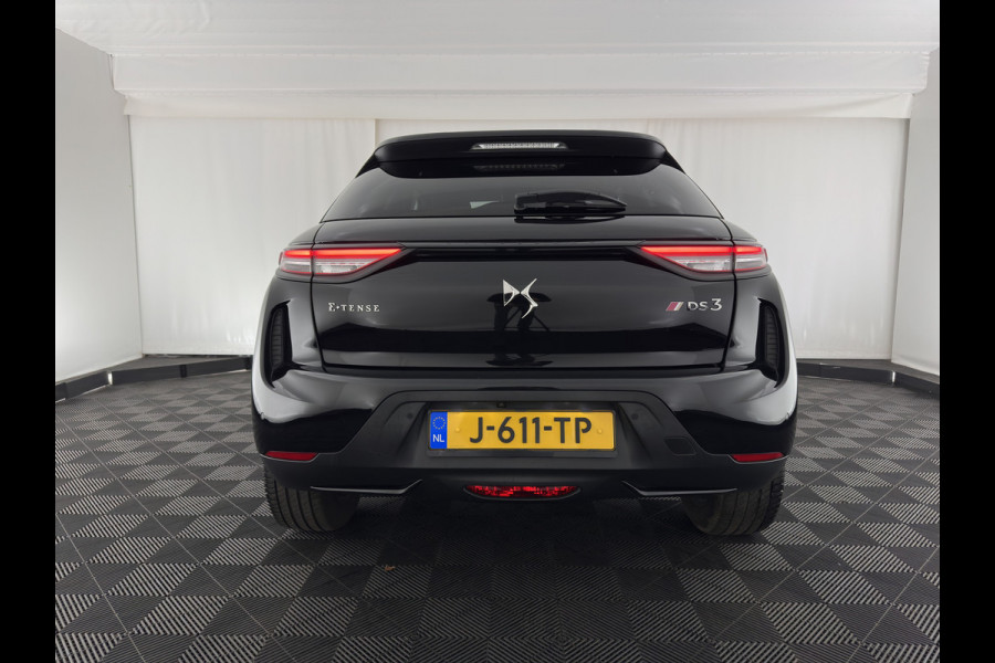 DS DS 3 Crossback E-Tense Performance Line+ 50 kWh [ 3-Fase ] {SOH-90%} (INCL-BTW) *LEATHER-FABRIC | MATRIX-LED | ADAPTIVE-CRUISE | DIGI-COCKPIT | HEATED-SPORTSEATS | CAMERA | KEYLESS | NAVI-FULLMAP | DAB+ | ECC | PDC | PRIVACY-GLASS | 18''ALU*