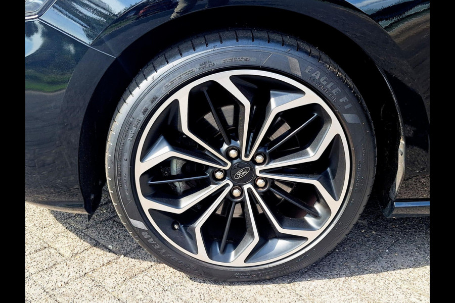 Ford FOCUS Wagon 1.5 i ST Line 150 PK | B&O Audio | LED | sportstoelen | ST Velgen 18 Inch | occasion