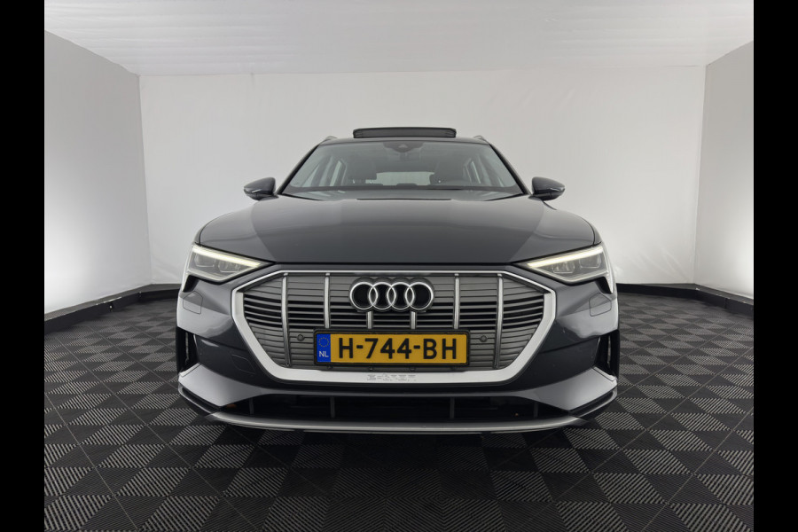 Audi e-tron 50 Quattro Launch edition plus 71 kWh [ 3-Fase ] {SOH-96%} (INCL-BTW) *PANO | LUXURY-LEATHER | ADAPTIVE-CRUISE | FULL-LED | DIGI-COCKPIT | KEYLESS | MEMORY-PACK | CAMERA | NAVI-FULLMAP | SHIFT-PADDLES | COMFORT-SEATS | 20''ALU*