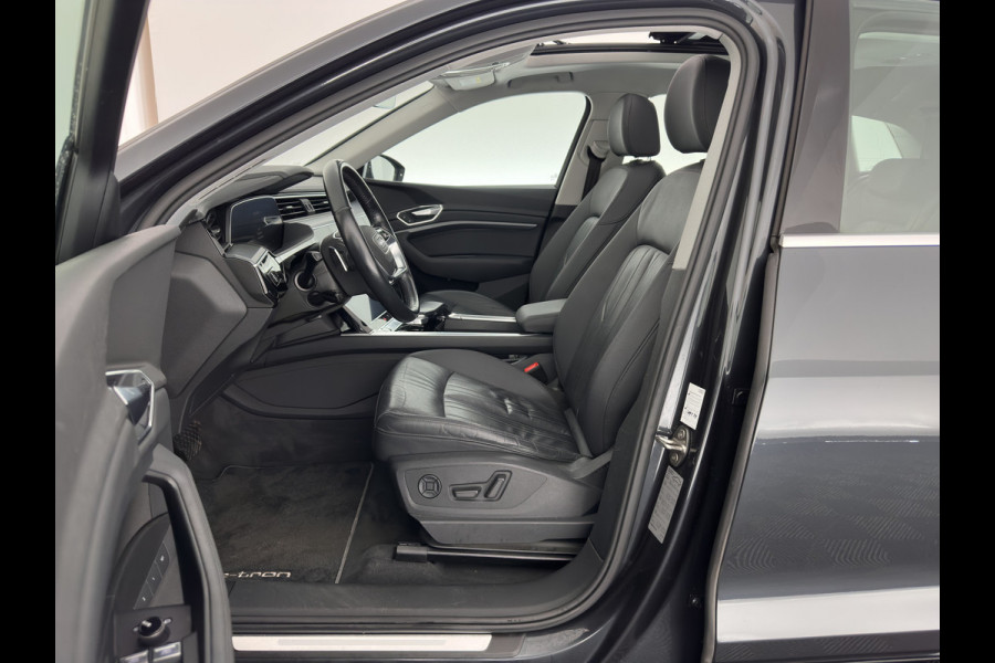 Audi e-tron 50 Quattro Launch edition plus 71 kWh [ 3-Fase ] {SOH-96%} (INCL-BTW) *PANO | LUXURY-LEATHER | ADAPTIVE-CRUISE | FULL-LED | DIGI-COCKPIT | KEYLESS | MEMORY-PACK | CAMERA | NAVI-FULLMAP | SHIFT-PADDLES | COMFORT-SEATS | 20''ALU*