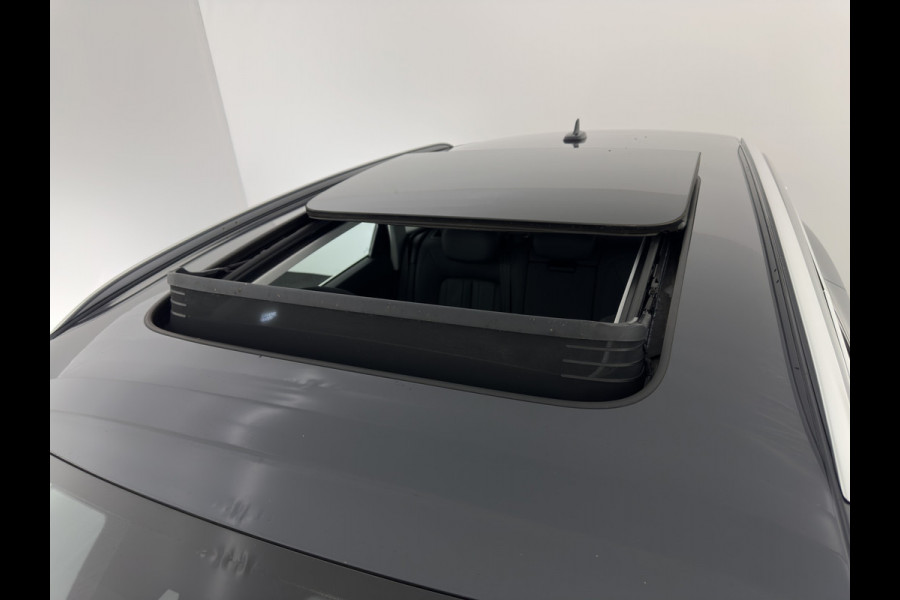 Audi e-tron 50 Quattro Launch edition plus 71 kWh [ 3-Fase ] {SOH-96%} (INCL-BTW) *PANO | LUXURY-LEATHER | ADAPTIVE-CRUISE | FULL-LED | DIGI-COCKPIT | KEYLESS | MEMORY-PACK | CAMERA | NAVI-FULLMAP | SHIFT-PADDLES | COMFORT-SEATS | 20''ALU*