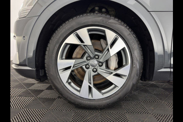 Audi e-tron 50 Quattro Launch edition plus 71 kWh [ 3-Fase ] {SOH-96%} (INCL-BTW) *PANO | LUXURY-LEATHER | ADAPTIVE-CRUISE | FULL-LED | DIGI-COCKPIT | KEYLESS | MEMORY-PACK | CAMERA | NAVI-FULLMAP | SHIFT-PADDLES | COMFORT-SEATS | 20''ALU*