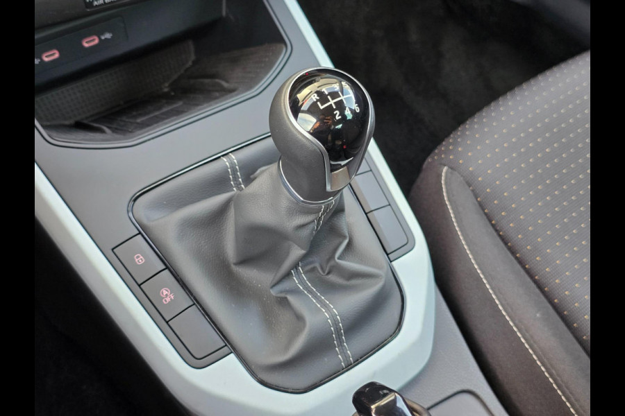 Seat Arona 1.0 EcoTSI Style Cruise/PDC/Navi/Carplay