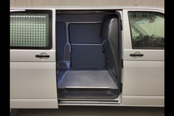 Volkswagen Transporter 2.0TSI 150pk L2/H1 Trekhaak Benzine!