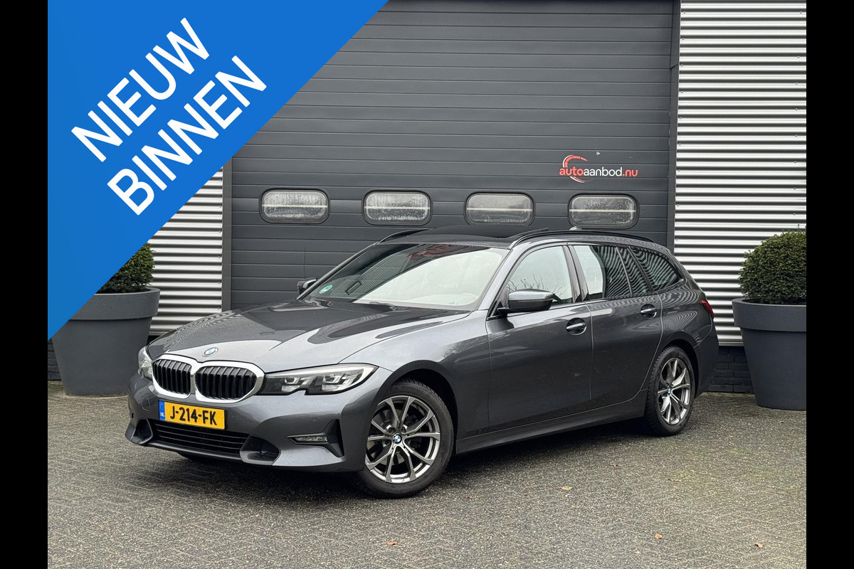 BMW 3 Serie Touring 320i Executive Edition | Panoramadak | DAB | Carplay | Navigatie | Elektrische Achterklep |