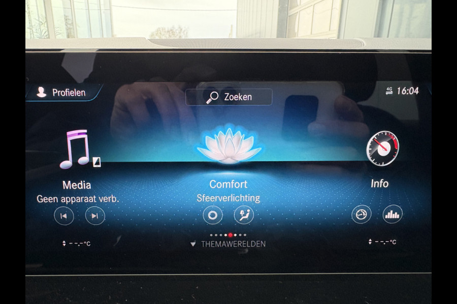 Mercedes-Benz B-Klasse 180 Business Solution Luxury Automaat LEDER/CAMERA/DODEHOEK/CARPLAY/SFEER/PDC