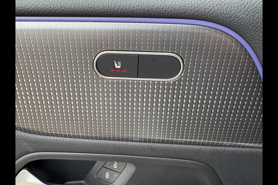 Mercedes-Benz B-Klasse 180 Business Solution Luxury Automaat LEDER/CAMERA/DODEHOEK/CARPLAY/SFEER/PDC