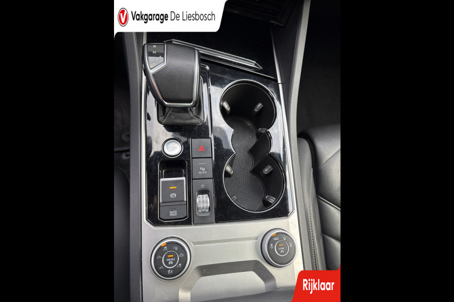 Volkswagen Touareg 3.0 TSi 4MOTION R-line/ pano / leer/ navi/ camera/ head up/ trekhaak/