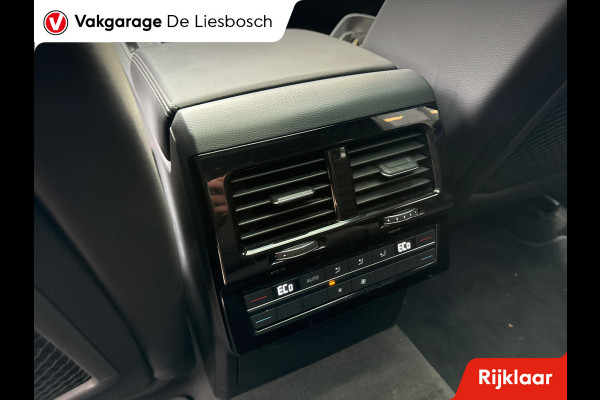 Volkswagen Touareg 3.0 TSi 4MOTION R-line/ pano / leer/ navi/ camera/ head up/ trekhaak/