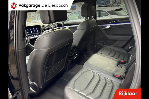Volkswagen Touareg 3.0 TSi 4MOTION R-line/ pano / leer/ navi/ camera/ head up/ trekhaak/