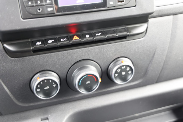 Renault Master 2.3 dCi 150 L3H2 LAADKLEP