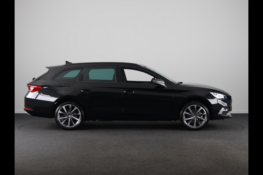 Seat Leon Sportstourer FR Business PHEV 1.5 TSI 204 pk 6 versn. DSG |  Safe & Driving Pack | Panoramadak | 18 inch