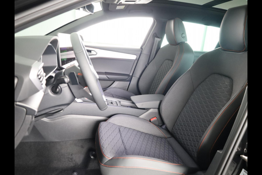 Seat Leon Sportstourer FR Business PHEV 1.5 TSI 204 pk 6 versn. DSG |  Safe & Driving Pack | Panoramadak | 18 inch